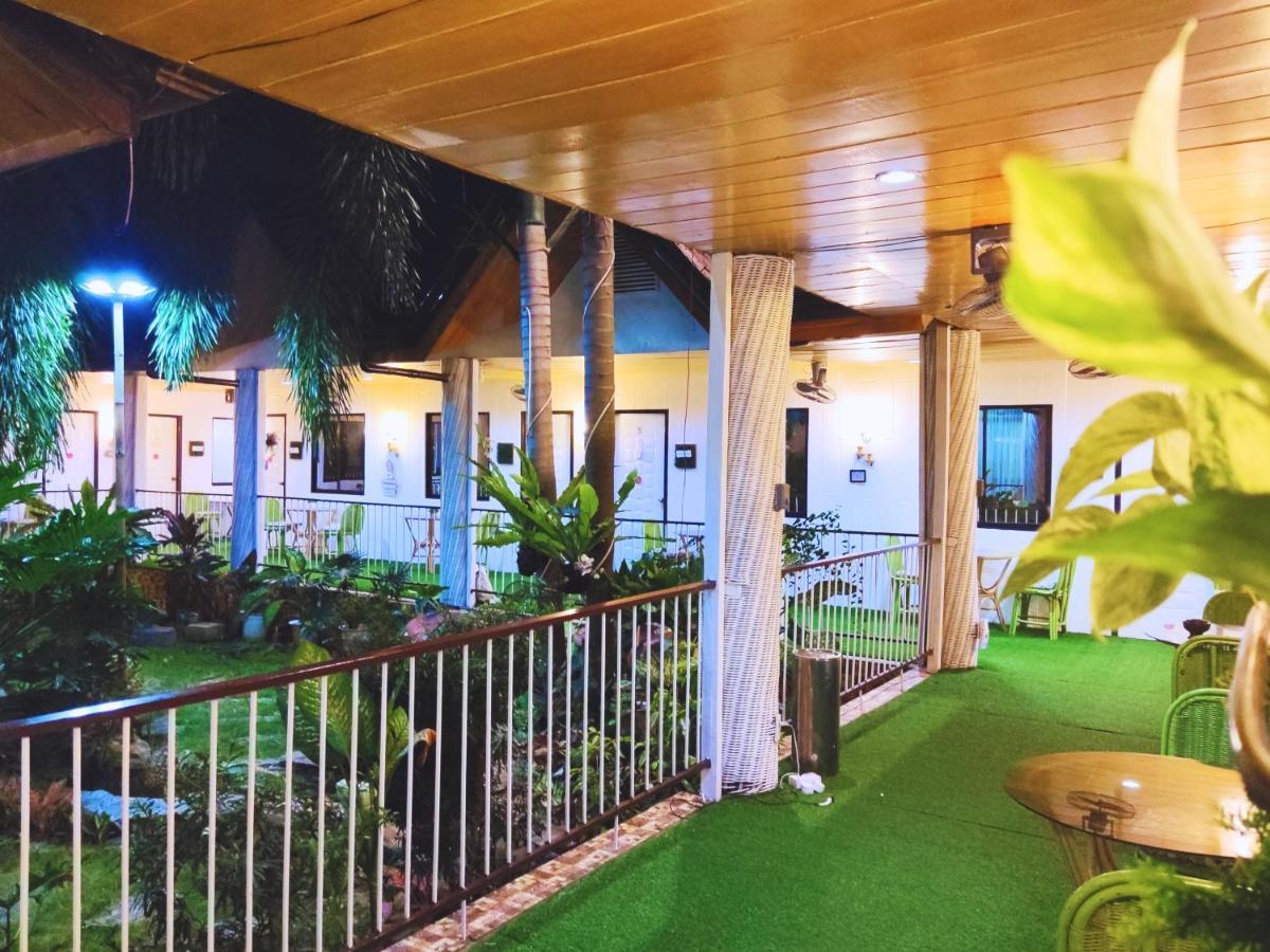 Infinite Green Pension Puerto Princesa Екстериор снимка