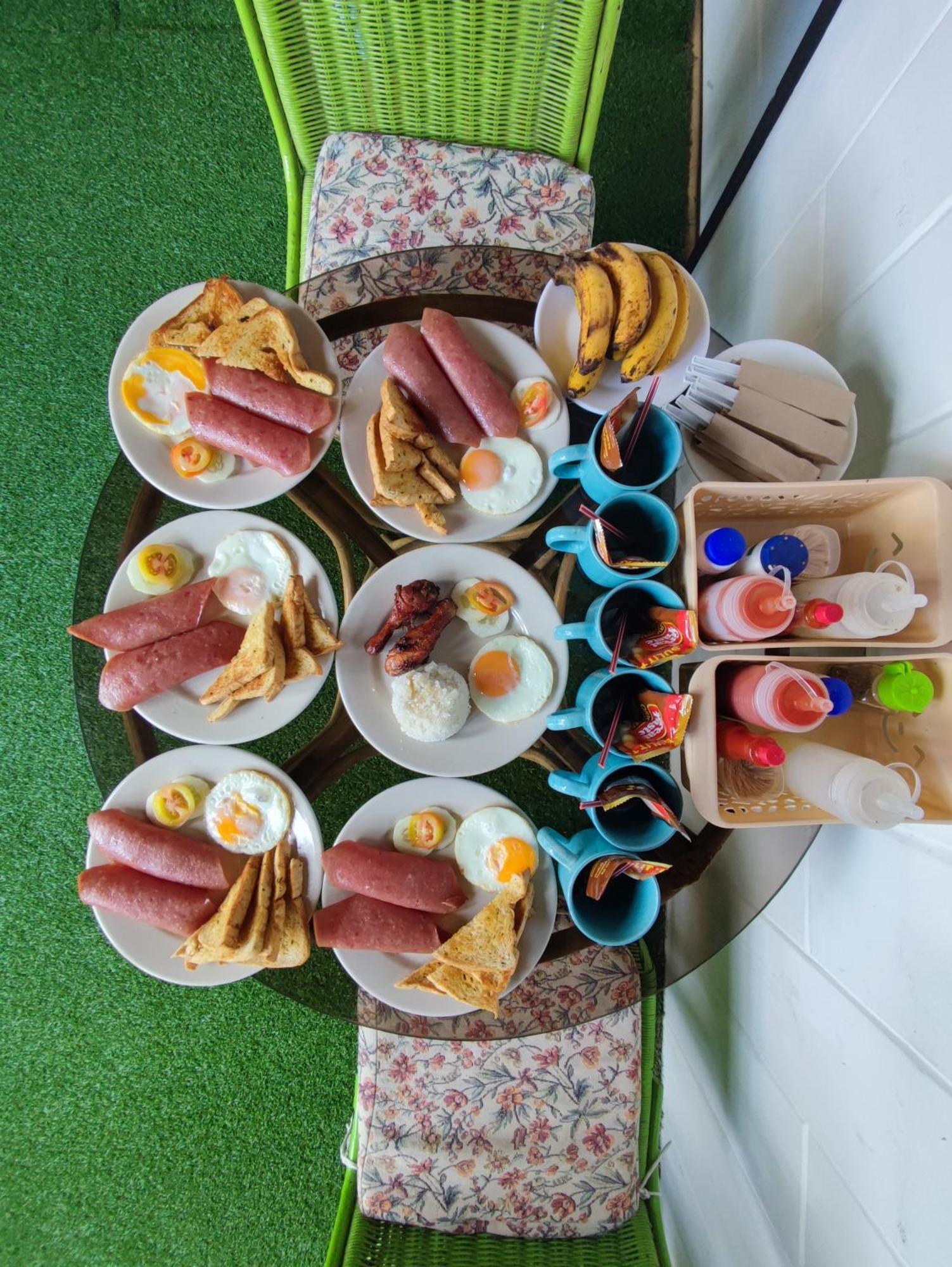 Infinite Green Pension Puerto Princesa Екстериор снимка